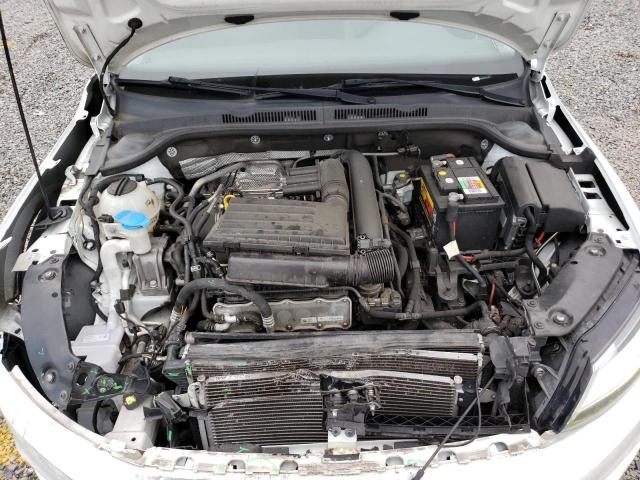 Photo 11 from auction – 2017 VOLKSWAGEN JETTA SE with VIN 3VWDB7AJ8HM301102
