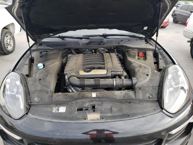 Photo 12 from auction – 2016 PORSCHE CAYENNE with VIN WP1AA2A27GKA37802