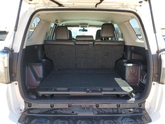 Photo 6 from auction – 2016 TOYOTA 4RUNNER SR with VIN JTEZU5JR0G5119522
