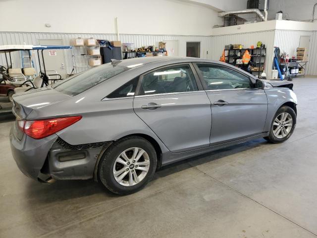 Photo 3 from auction – 2013 HYUNDAI SONATA GLS with VIN 5NPEB4AC0DH729107