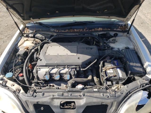 Photo 11 from auction – 2000 ACURA 3.2TL with VIN 19UUA5663YA037638