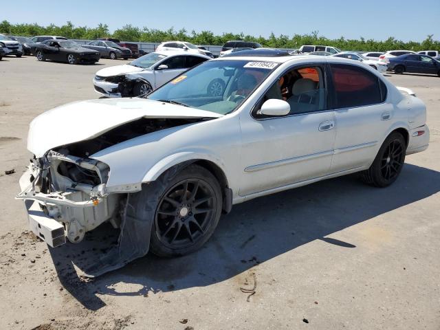 NISSAN MAXIMA GLE 2000 with VIN JN1CA31D2YT531193 - Photo from auction