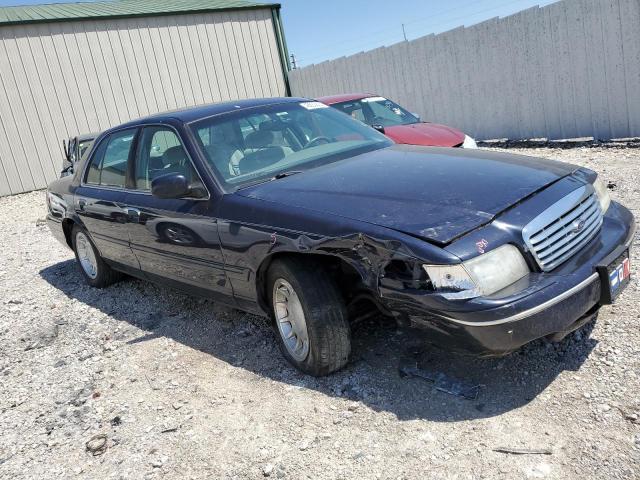Photo 4 from auction – 2000 FORD CROWN VICT with VIN 2FAFP74W9YX130195
