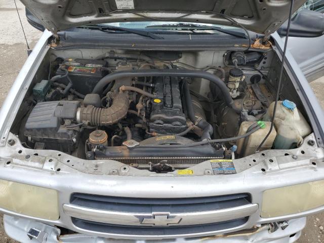 Photo 12 from auction – 2002 CHEVROLET TRACKER with VIN 2CNBE13C326935640