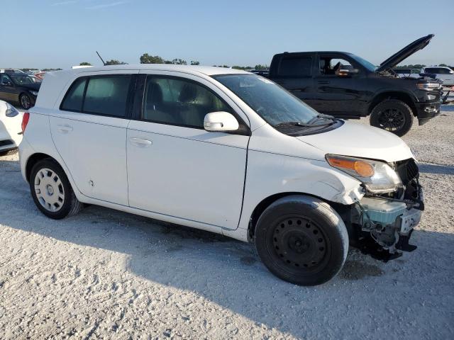 Photo 4 from auction – 2008 TOYOTA SCION XD with VIN JTKKU10438J012406