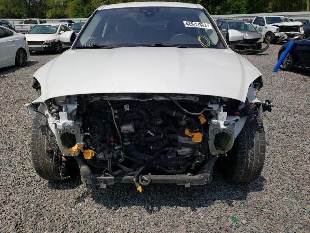 Photo 5 from auction – 2019 JAGUAR E-PACE S with VIN SADFJ2FX4K1Z36177