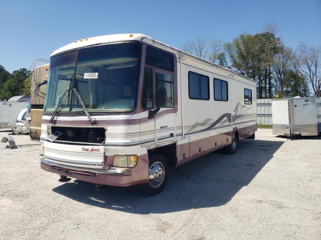 Photo 2 from auction – 1999 PACE MOTORHOME with VIN 3FCNF53S7XJA23704