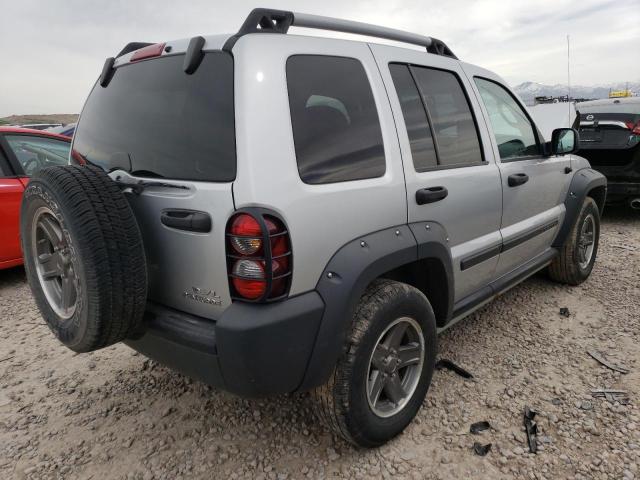 Photo 3 from auction – 2005 JEEP LIBERTY RE with VIN 1J4GL38K65W565896