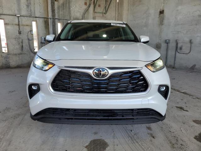 Photo 5 from auction – 2022 TOYOTA HIGHLANDER with VIN 5TDZZRAH3NS544700