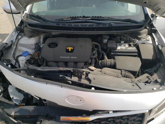Photo 11 from auction – 2018 KIA FORTE LX with VIN 3KPFK4A77JE246494