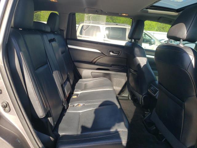 Photo 11 from auction – 2015 TOYOTA HIGHLANDER with VIN 5TDKKRFH9FS058067