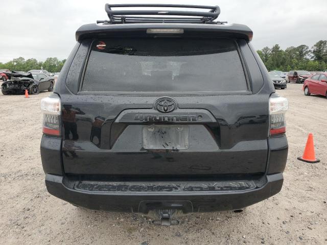 Photo 6 from auction – 2018 TOYOTA 4RUNNER SR with VIN JTEZU5JR7J5168210