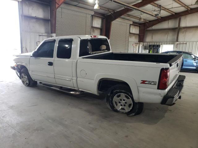 Photo 2 from auction – 2005 CHEVROLET SILVERADO with VIN 1GCEK19BX5E267957