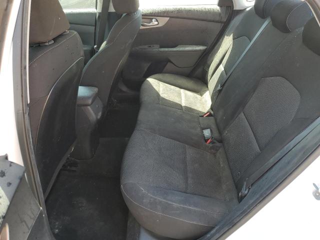 Photo 10 from auction – 2019 KIA FORTE FE with VIN 3KPF24AD3KE010691