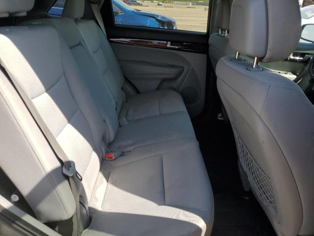 Photo 11 from auction – 2013 KIA SORENTO LX with VIN 5XYKTDA22DG323201