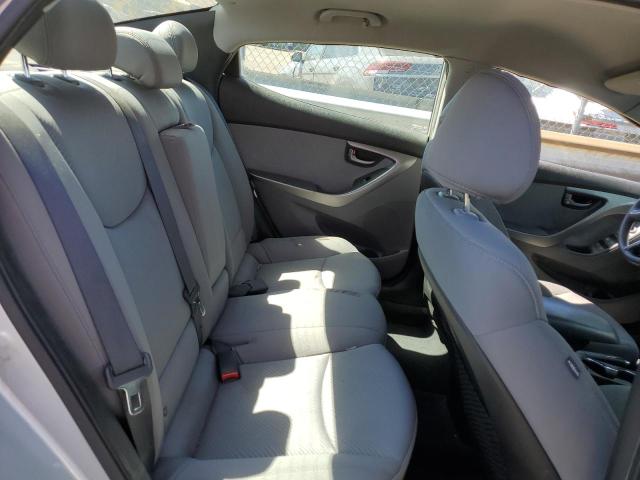 Photo 10 from auction – 2012 HYUNDAI ELANTRA GL with VIN 5NPDH4AE1CH115645