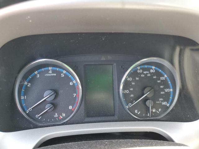 Photo 9 from auction – 2017 TOYOTA RAV4 LIMIT with VIN 2T3YFREV3HW371610