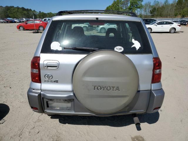Foto 6 de la subasta – 2004 TOYOTA RAV4 con VIN JTEGD20VX40006836