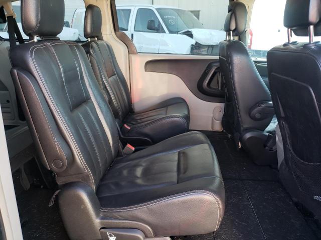 Photo 11 from auction – 2013 CHRYSLER TOWN & COU with VIN 2C4RC1BG0DR630711
