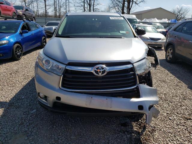 Photo 5 from auction – 2016 TOYOTA HIGHLANDER with VIN 5TDDKRFH7GS241767