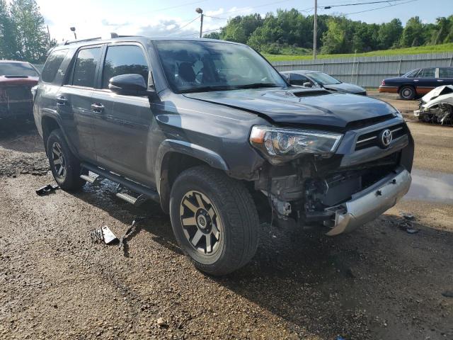 Photo 4 from auction – 2020 TOYOTA 4RUNNER SR with VIN JTEBU5JR7L5811353