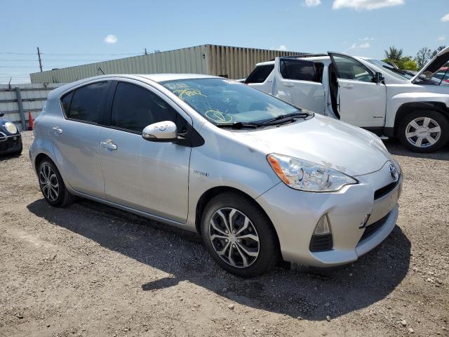 Photo 4 from auction – 2014 TOYOTA PRIUS C with VIN JTDKDTB32E1567544