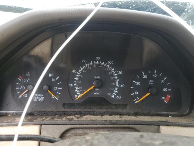 Photo 9 from auction – 1996 MERCEDES-BENZ E 320 with VIN WDBJF55F6TJ018898
