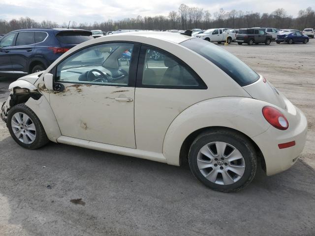 Photo 2 from auction – 2010 VOLKSWAGEN NEW BEETLE with VIN 3VWPG3AG6AM024614