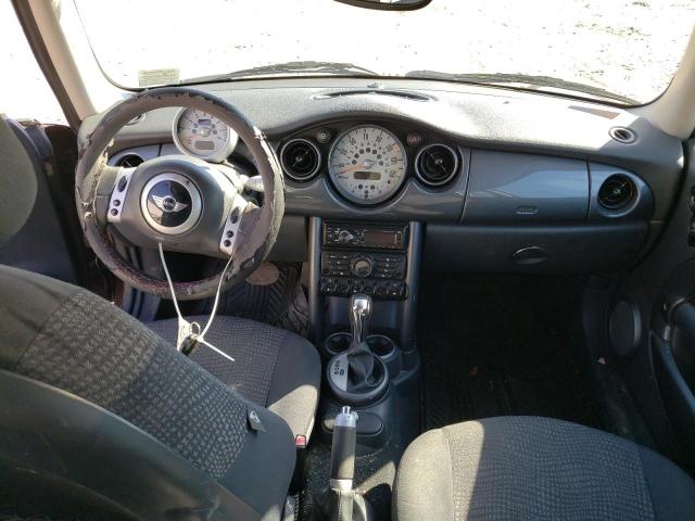 Photo 8 from auction – 2003 MINI COOPER with VIN WMWRC33463TE17205