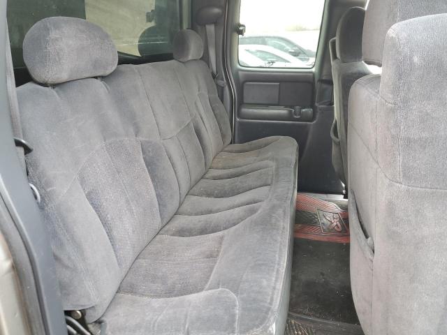 Photo 10 from auction – 2000 CHEVROLET SILVERADO with VIN 1GCGK29U5YE426534