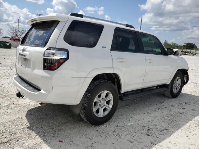 Photo 3 from auction – 2019 TOYOTA 4RUNNER SR with VIN JTEZU5JRXK5198092