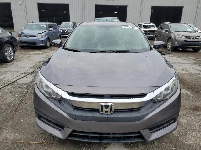 Foto 5 de la subasta – 2017 HONDA CIVIC EX con VIN 19XFC2F75HE077709