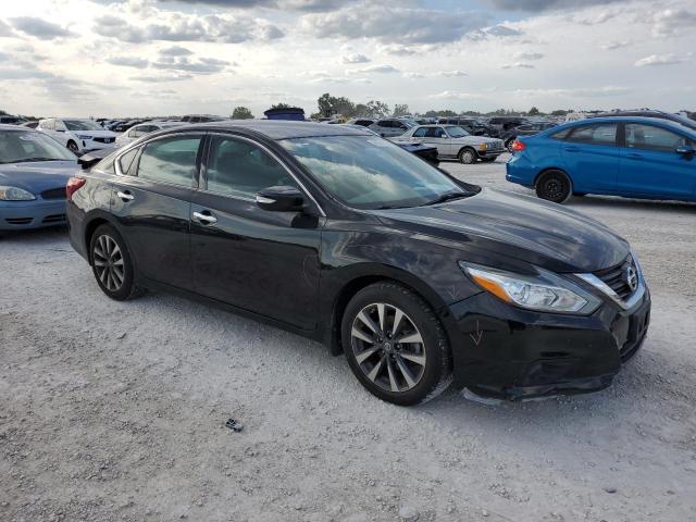 Photo 4 from auction – 2017 NISSAN ALTIMA 2.5 with VIN 1N4AL3AP3HC132078