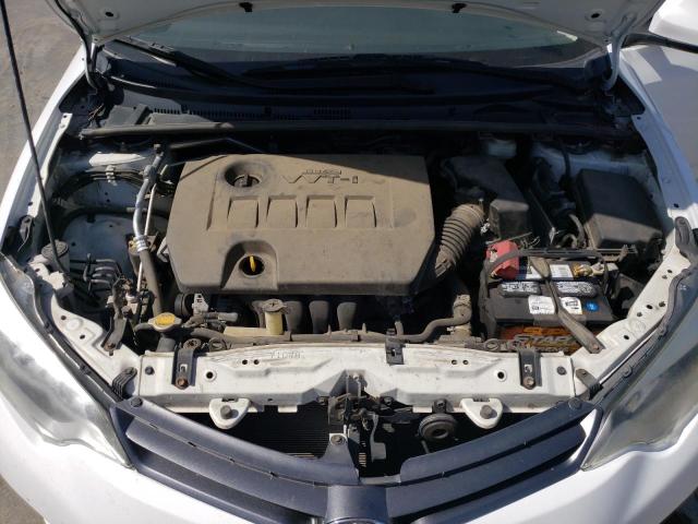 Photo 11 from auction – 2015 TOYOTA COROLLA L with VIN 2T1BURHEXFC240401