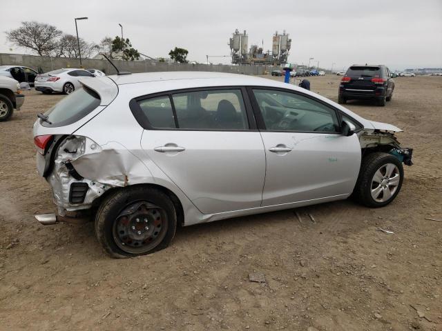Photo 3 from auction – 2016 KIA FORTE LX with VIN KNAFK5A89G5593695