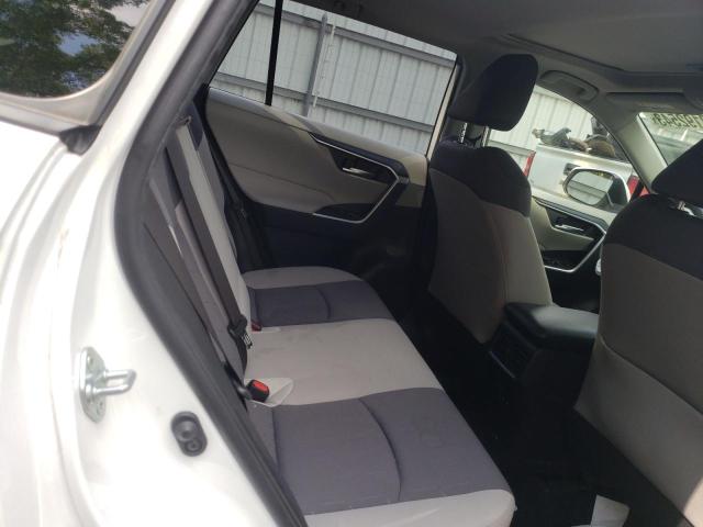 Photo 11 from auction – 2019 TOYOTA RAV4 XLE with VIN JTMP1RFVXKD522097