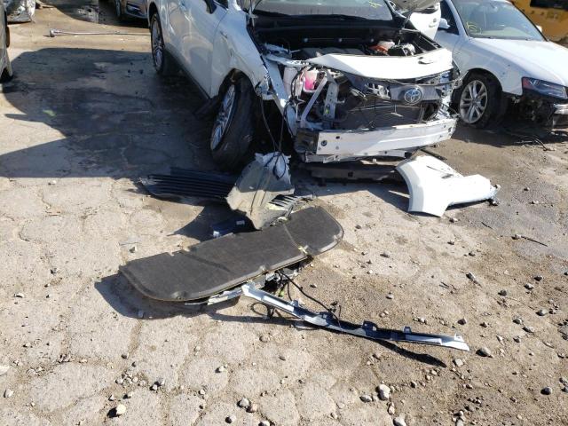 Photo 13 from auction – 2021 TOYOTA VENZA LE with VIN JTEAAAAH6MJ012838