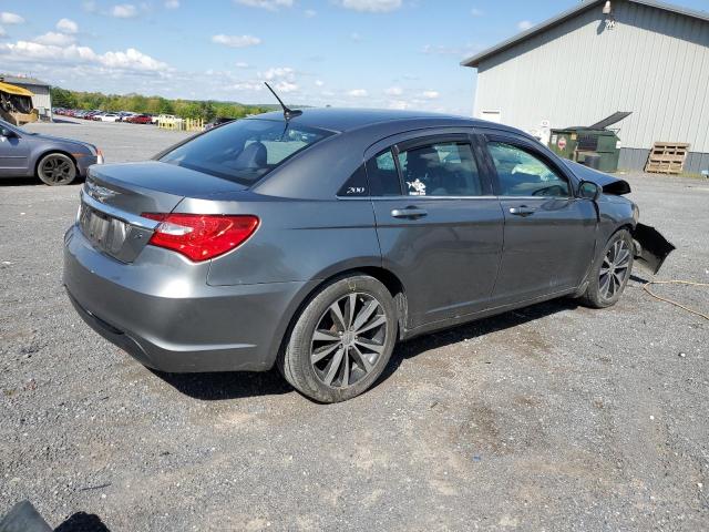 Photo 3 from auction – 2013 CHRYSLER 200 TOURIN with VIN 1C3CCBBG2DN716826