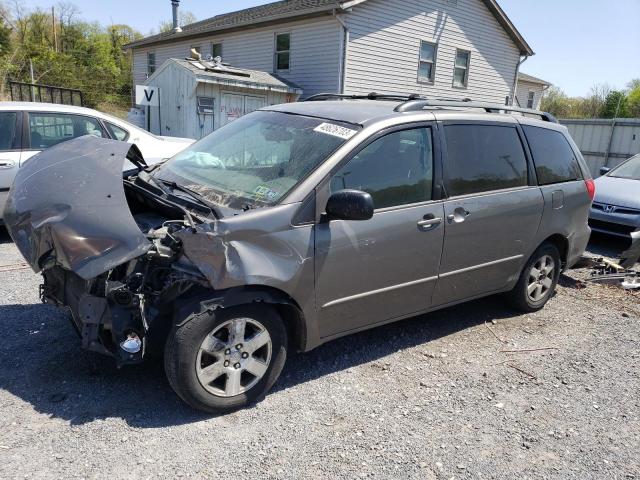 TOYOTA SIENNA CE 2004 with VIN 5TDZA23C74S149630 - Photo from auction