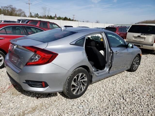 Photo 3 from auction – 2018 HONDA CIVIC EX with VIN 19XFC2F72JE026853