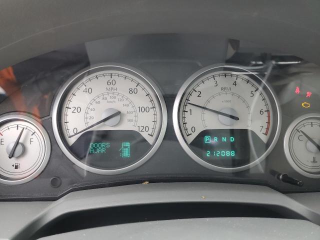 Photo 9 from auction – 2010 CHRYSLER TOWN & COU with VIN 2A4RR7DX5AR321997