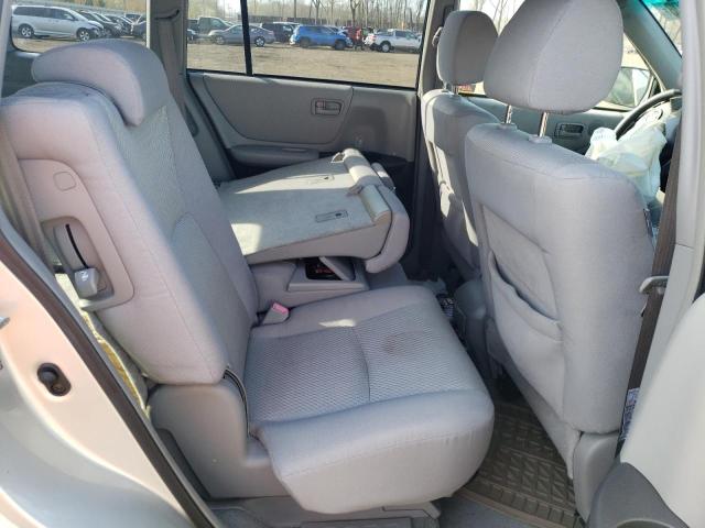 Photo 11 from auction – 2004 TOYOTA HIGHLANDER with VIN JTEEP21A040045381