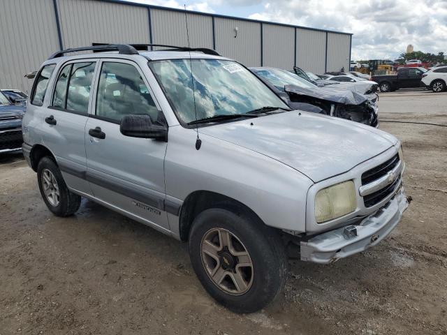 Photo 4 from auction – 2002 CHEVROLET TRACKER with VIN 2CNBE13C326935640