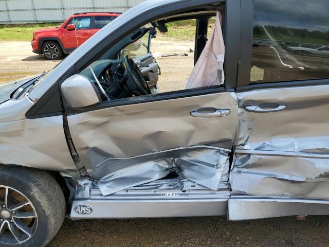 Photo 7 from auction – 2017 DODGE GRAND CARA with VIN 2C4RDGCGXHR855447
