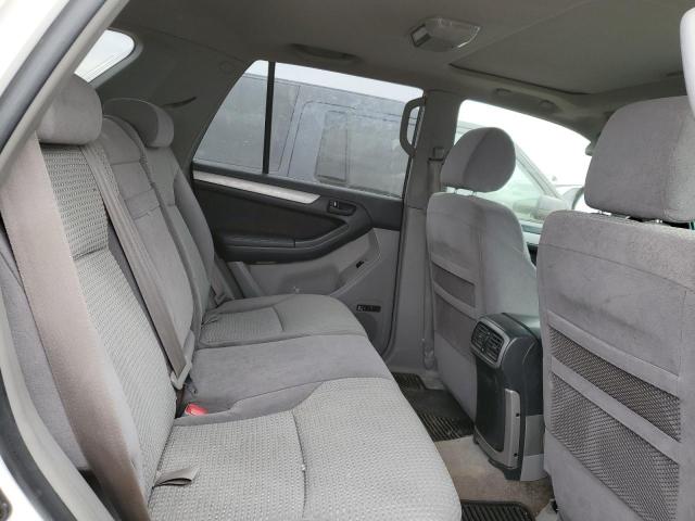 Photo 11 from auction – 2004 TOYOTA 4RUNNER SR with VIN JTEBT14R148013874