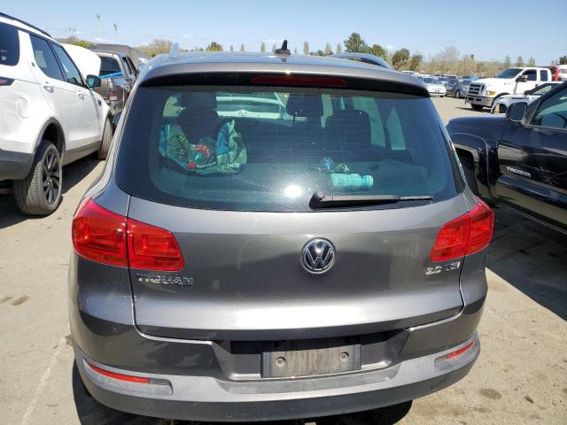 Photo 6 from auction – 2013 VOLKSWAGEN TIGUAN S with VIN WVGAV7AX2DW001045