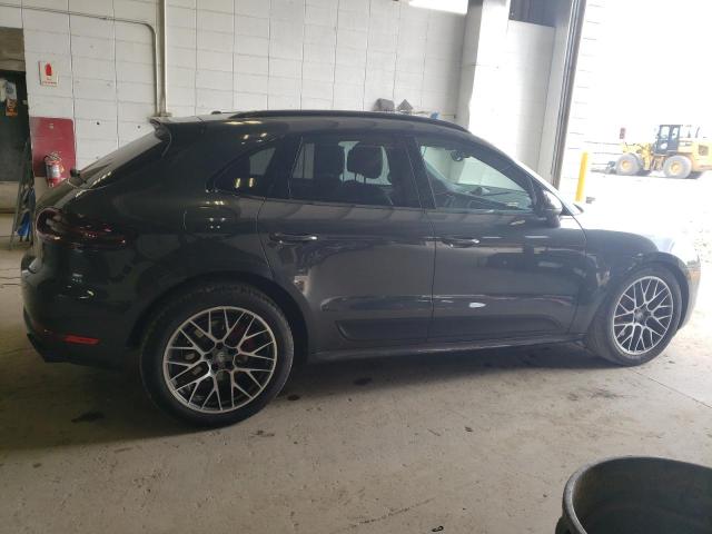 Photo 3 from auction – 2017 PORSCHE MACAN GTS with VIN WP1AG2A51HLB54456