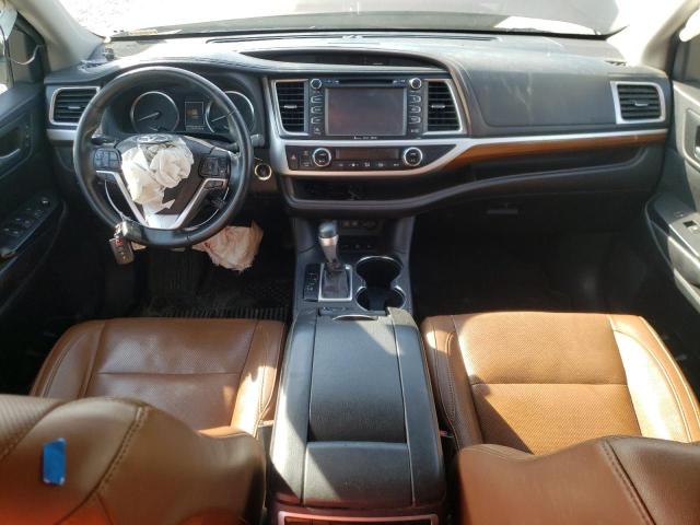 Photo 8 from auction – 2017 TOYOTA HIGHLANDER with VIN 5TDDZRFH4HS482747