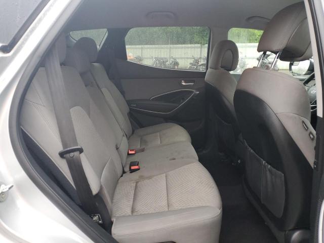Photo 11 from auction – 2018 HYUNDAI SANTA FE S with VIN 5XYZT3LB5JG545720