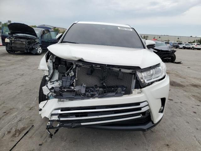 Photo 5 from auction – 2019 TOYOTA HIGHLANDER with VIN 5TDKZRFH5KS556692